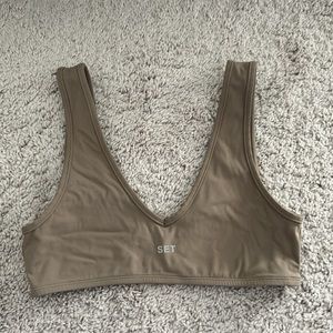SET ACTIVE sportbody DIP BRA, size MEDIUM